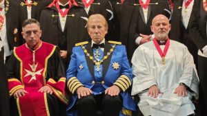 Accanto al Gran Maestro il Sire Principe Rubèn Alberto Gavaldà