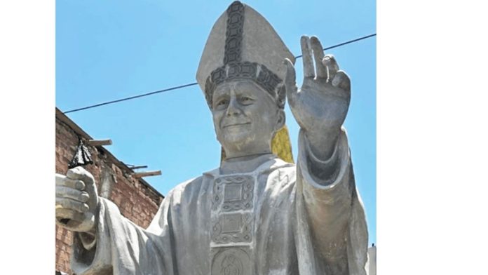 statua Papa Leone