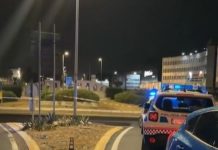 Non si ferma all’alt e fugge in scooter: l’inseguimento finisce con un morto